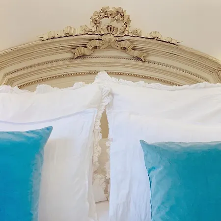 La Bastide Bed & Breakfast 3*